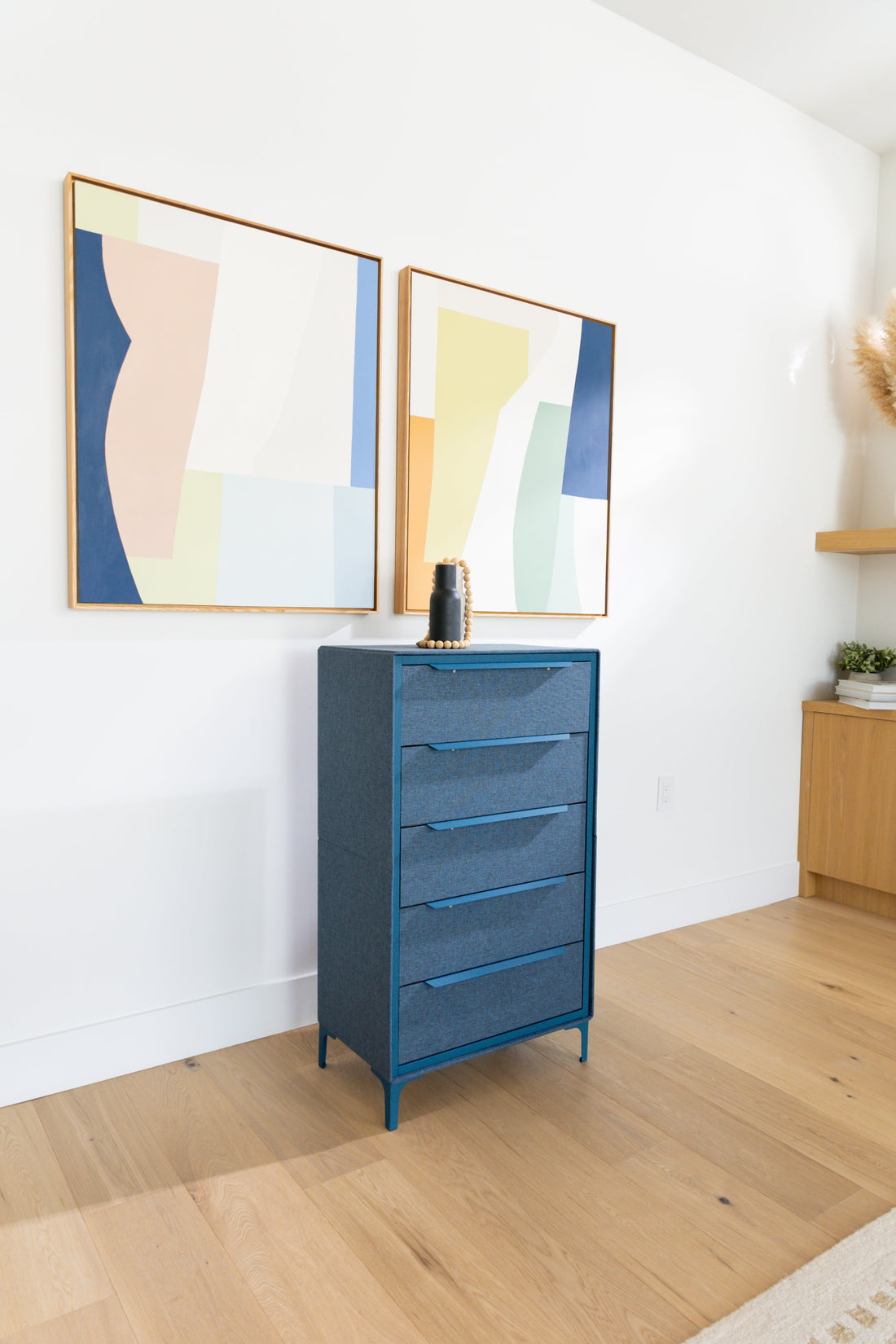 How to Store a Capsule Wardrobe (and Why Fewer Drawers Actually Helps)