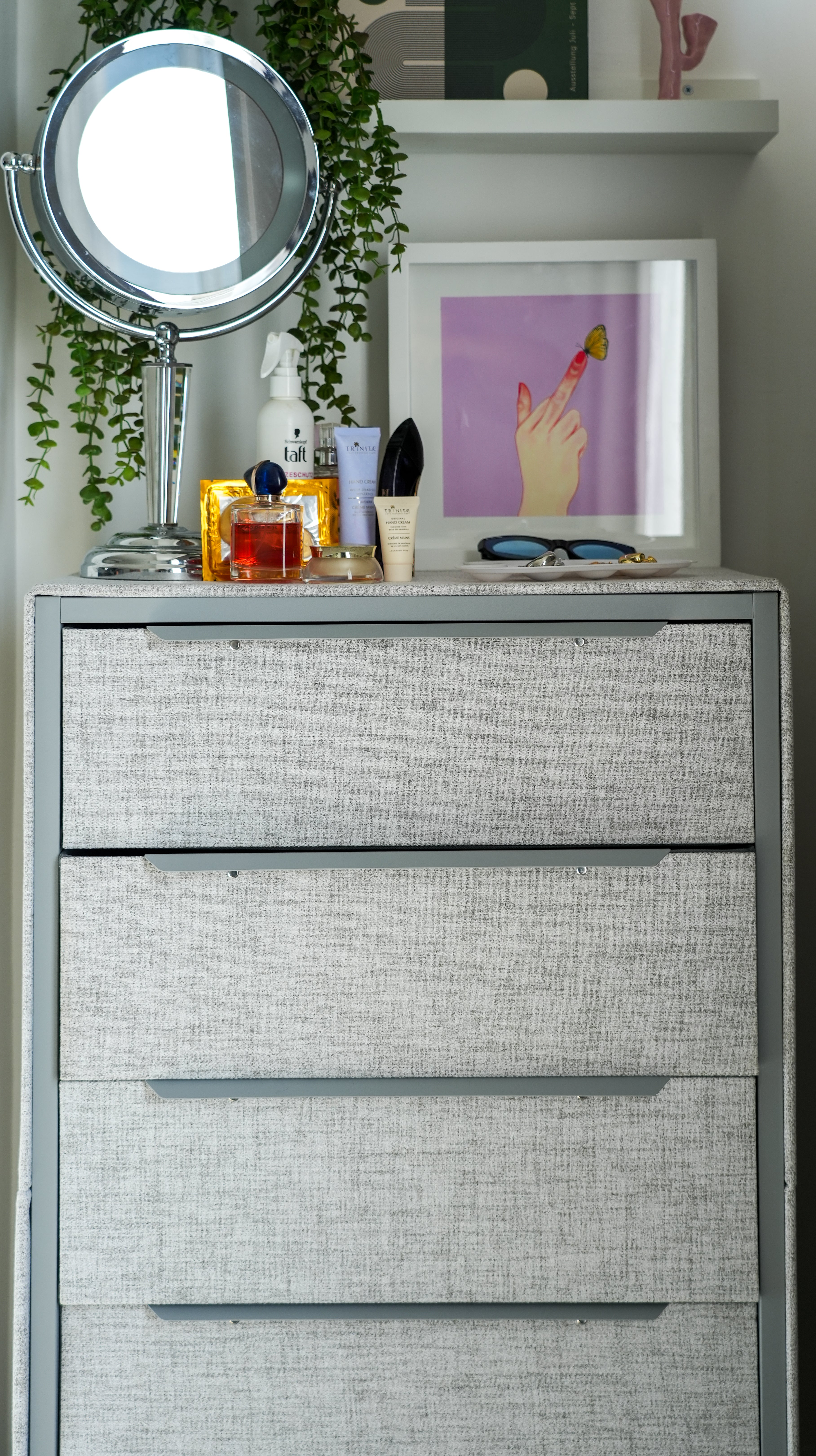 How to Store Accessories, Jewellery, and the Small Things