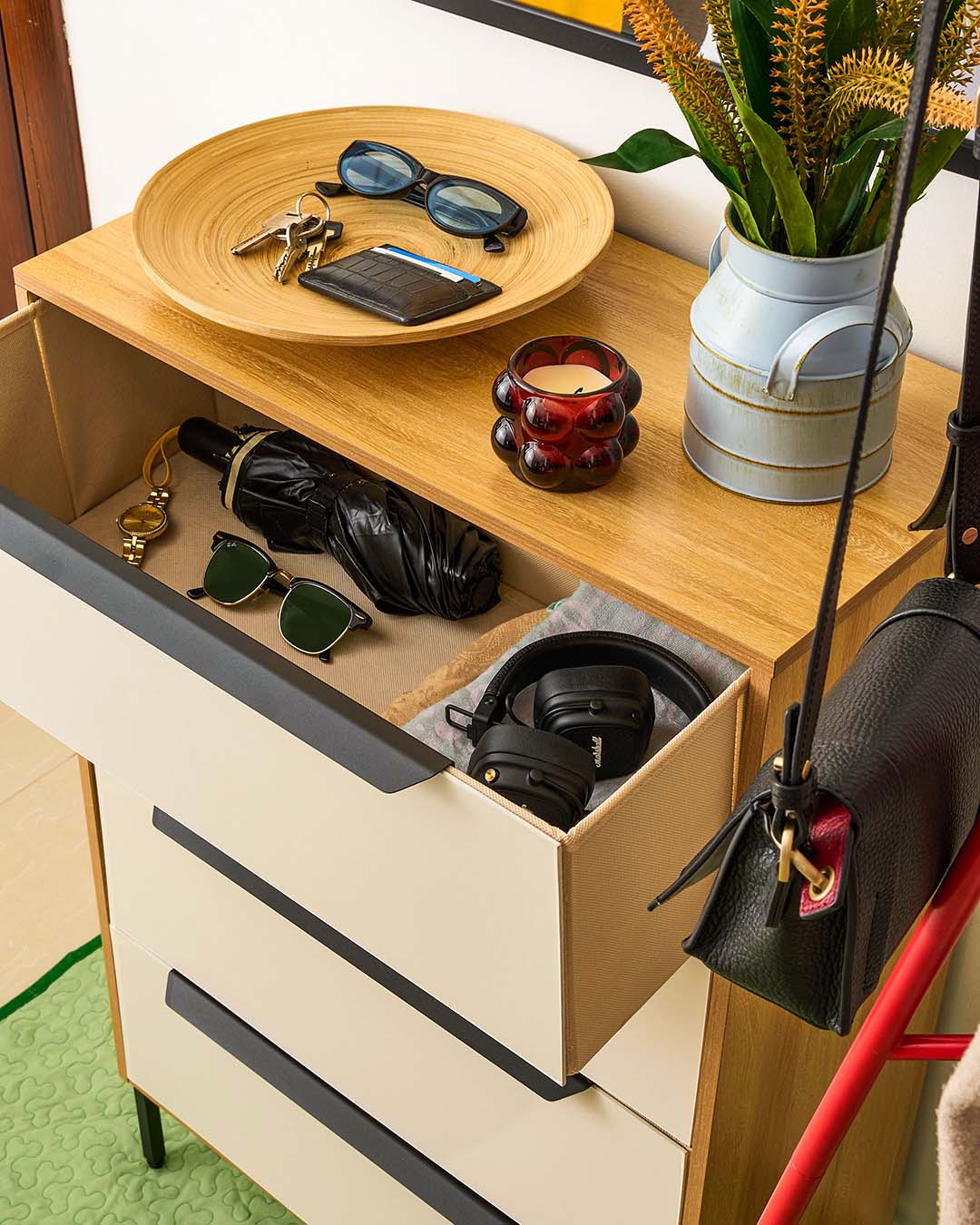 Storing Outdoor and Hiking Gear Without It Taking Over the Bedroom